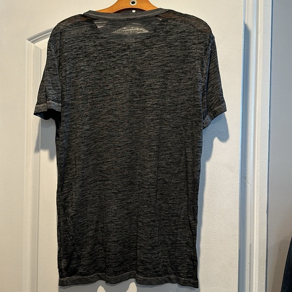 American Eagle Print T-Shirt - Picture 4 of 4